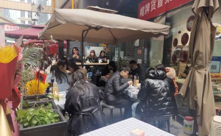 如何提高四川冒菜加盟門店的人氣？
