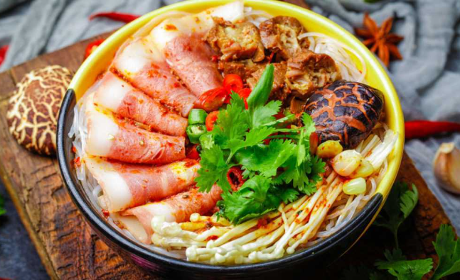 成都冒菜加盟費(fèi)多少？想做餐飲的看過來